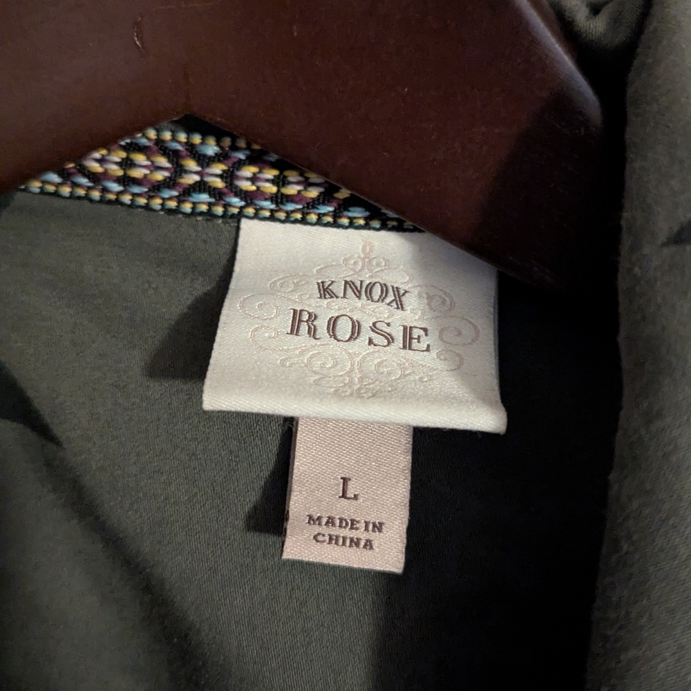 Green Star Patterned Jacket - Picture 3 of 3